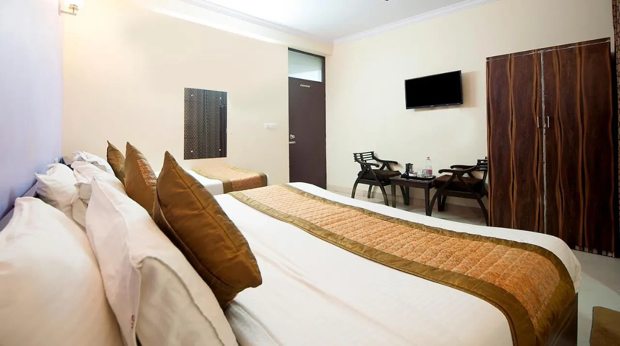 Hotel O Mahipalpur Inn Νέο Δελχί Ινδία